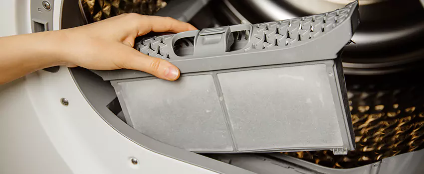 Signs Of A Clogged Dryer Lint Trap in Bridgeton, New Jersey